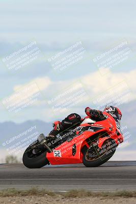 media/Nov-16-2025-Race Pace (Sun) [[8c5fa54630]]/Non Verified Riders (1st 20 Minutes)/7-Turn 9 Entry (210pm)/